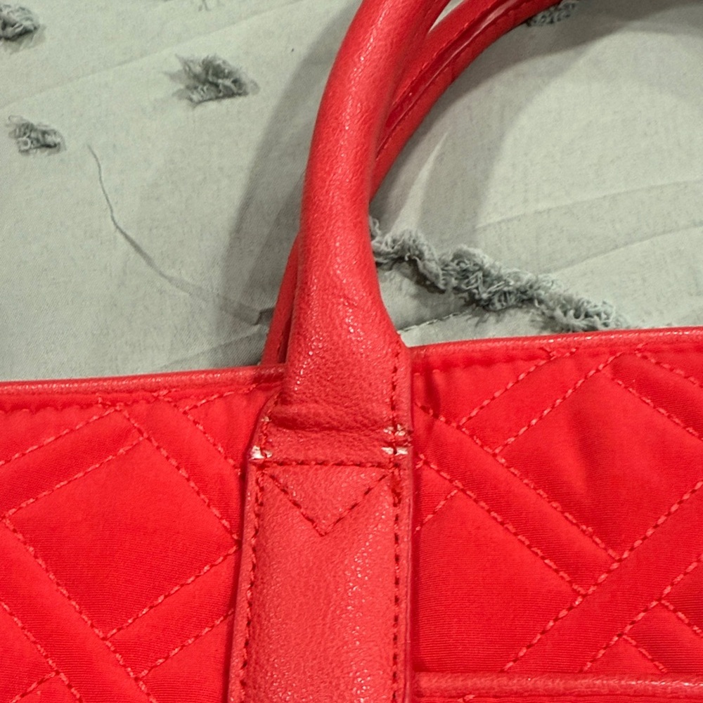Vera Bradley Vibrant Red Quilted Satchel - Picture 5 of 13